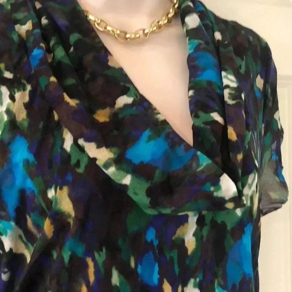 kennith Cole black floral long scoop neck short sleeve shirt size large - Picture 3 of 10